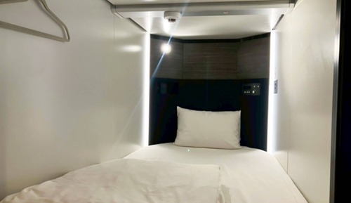 Shared Dormitory, Men only, Non Smoking