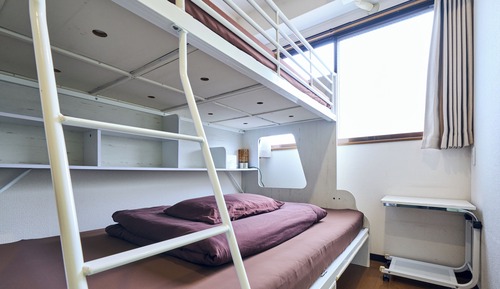 Private Room with 1 bunk bed Type B