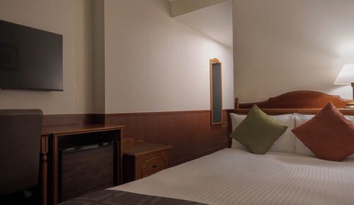 Two Adjacent Semi-Double Rooms (14m×2) - 140cm Bed[Smoking]