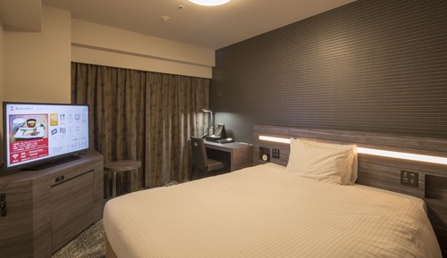 Corner Double Room for 1 Person, Smoking