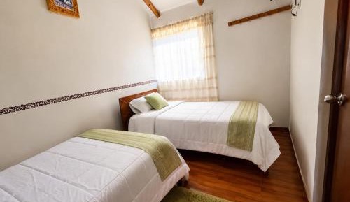 Twin Room with Private Bathroom