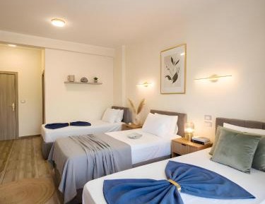 Triple Room with View