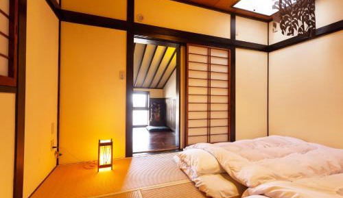 Japanese-Style Room