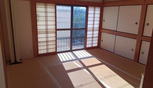 Room #1603238803