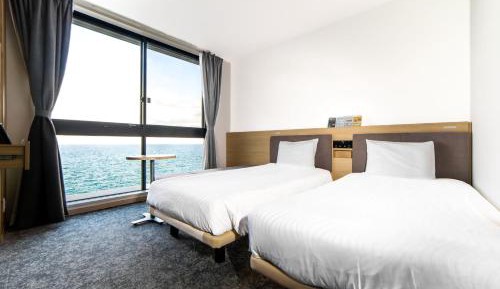 Deluxe Twin Room with Ocean View