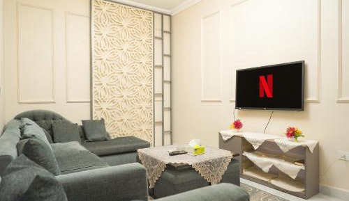 Three-Bedroom Apartment with Balcony