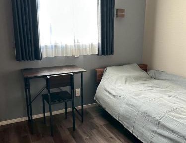 Single Room with Shared Bathroom