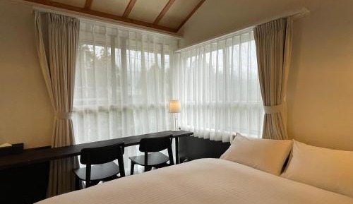 Twin Room with Private Bathroom