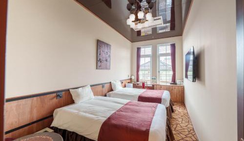Superior Twin Room