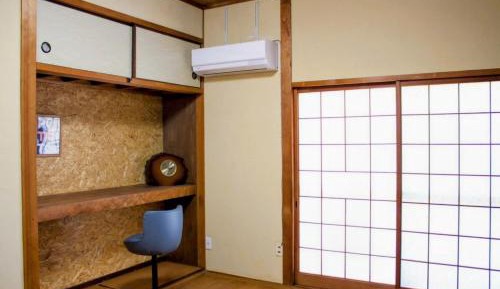 Triple Room with Shared Bathroom