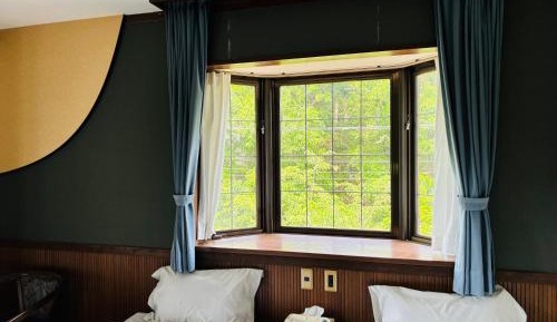 Double or Twin Room with Private Bathroom