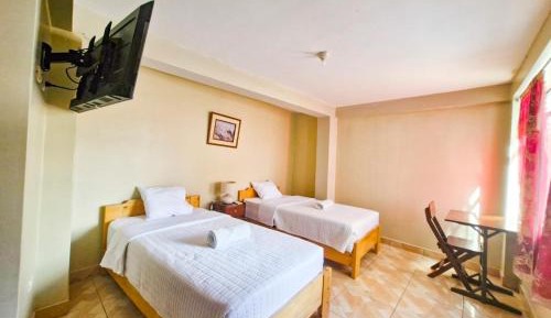 Twin Room with Private Bathroom