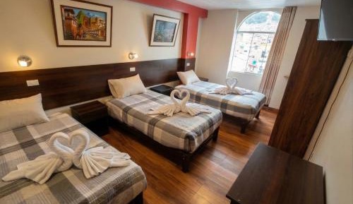 Triple Room