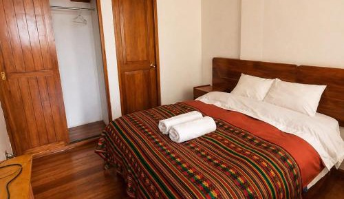 Single Room with Private Bathroom