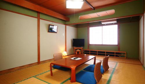 Standard Family Room