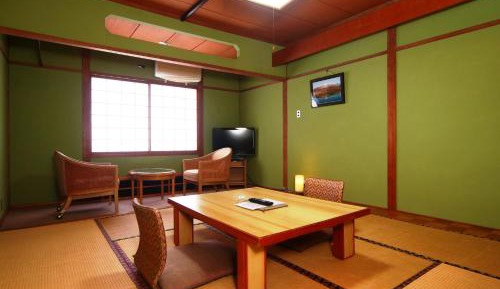 Japanese-Style Room