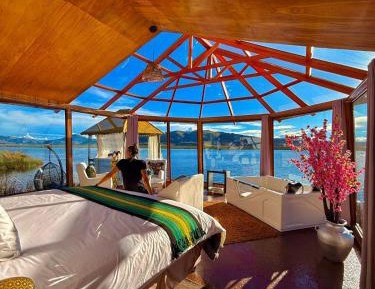 Deluxe Suite with Spa Bath
