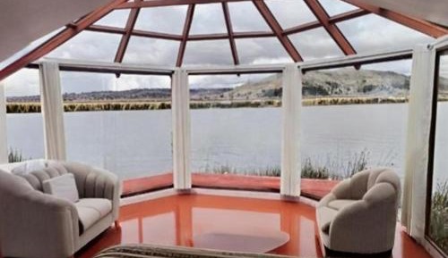 Suite with Lake View