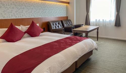 Queen Room