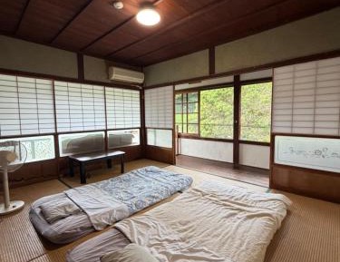 Japanese-Style Room
