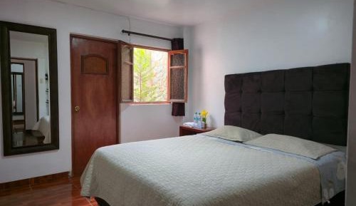 Standard Queen Room