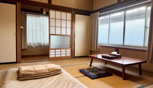 Japanese-Style Room