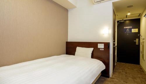 Economy Single Room with Shared Bathroom - Non-Smoking