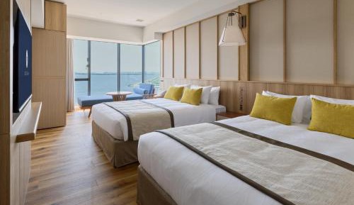 Ocean Front Park Side Deluxe Corner - High Floor