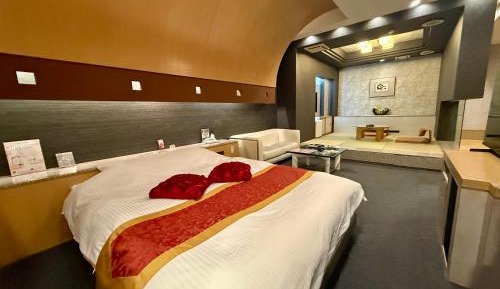 Queen Suite
