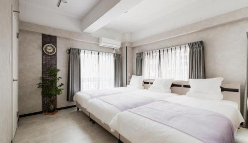 Luxury Triple Room
