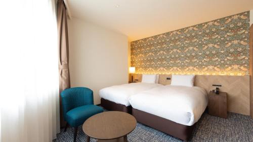 Twin Room with Lake View