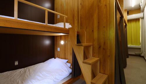 Mixed Dormitory Room