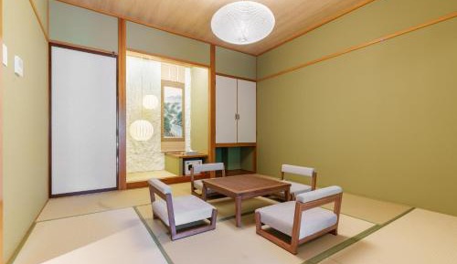 Twin Room with Mountain View
