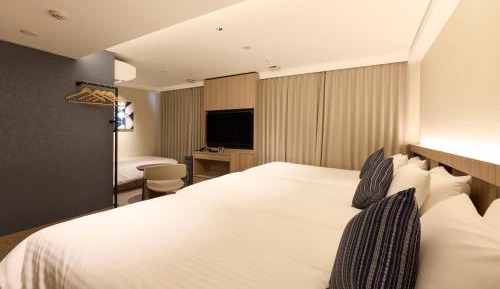 Deluxe Quadruple Room