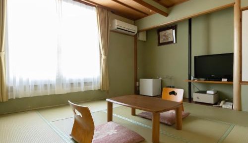 Double Room with Shared Toilet