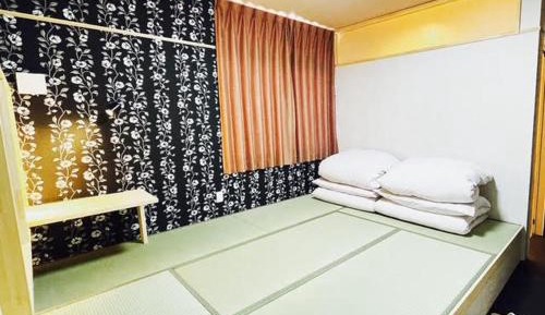 Twin Room with Bathroom
