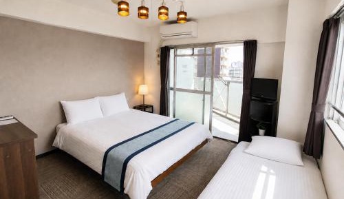 Double Bed Room with Balcony (3 Adults) 1103