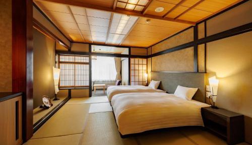 Twin Room with Lake View