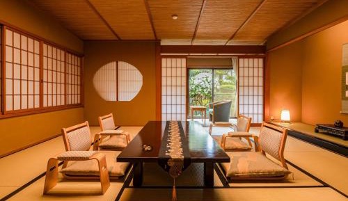 Superior Family Room