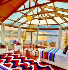 Suite with Lake View