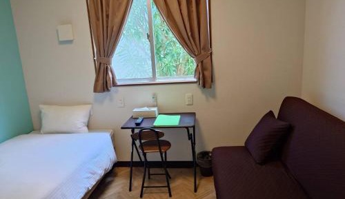 Economy Twin Room