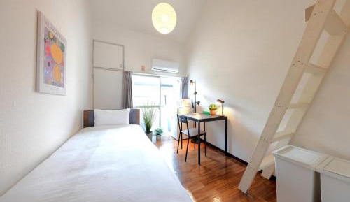 Economy Twin Room