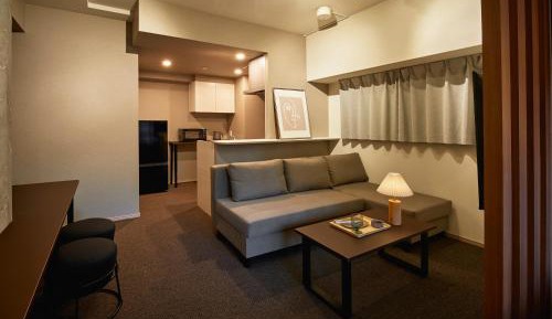 Deluxe Family Room