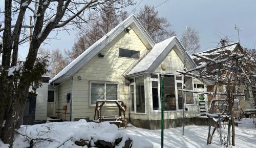 Three-Bedroom Vacation Home 