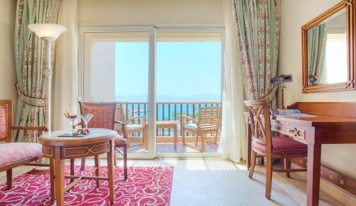 Laguna Club Room Twin - With Lounge Access