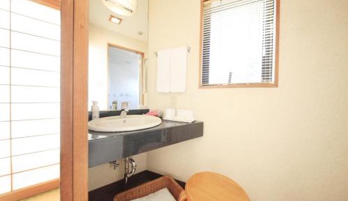 Japanese-Style Twin Room