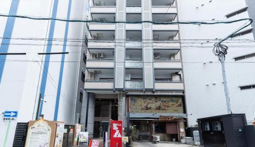 One-Bedroom Apartment with Terrace