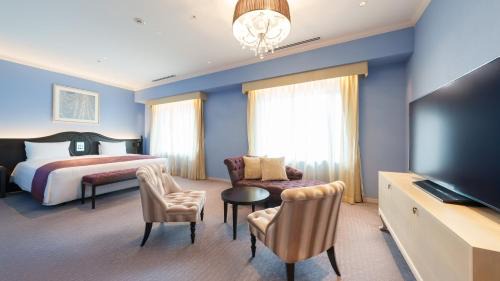 Deluxe King Room