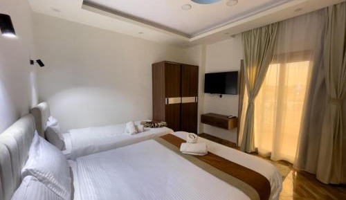 Triple Room with Garden View