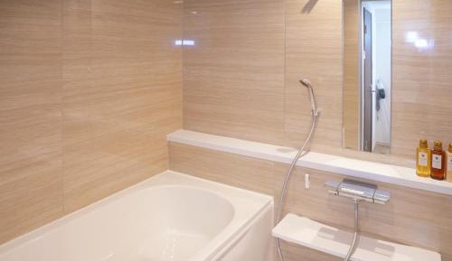 Three-Bedroom Apartment - High Floor
